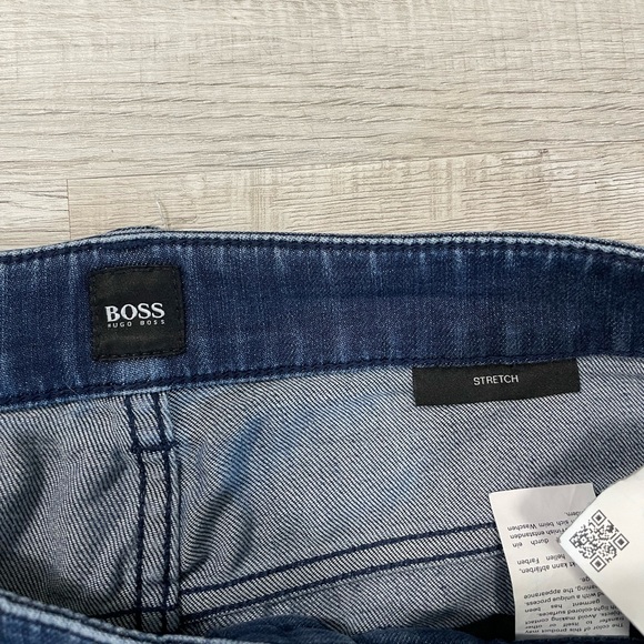 BOSS men’s slim fit jeans, size 32. Denim slim fit men’s good condition - Picture 3 of 5